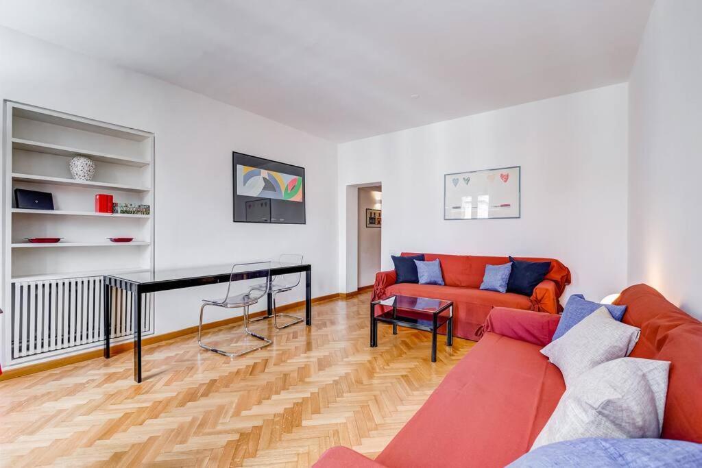 Luminous Apartment Few Steps From Piazza Navona Exterior photo