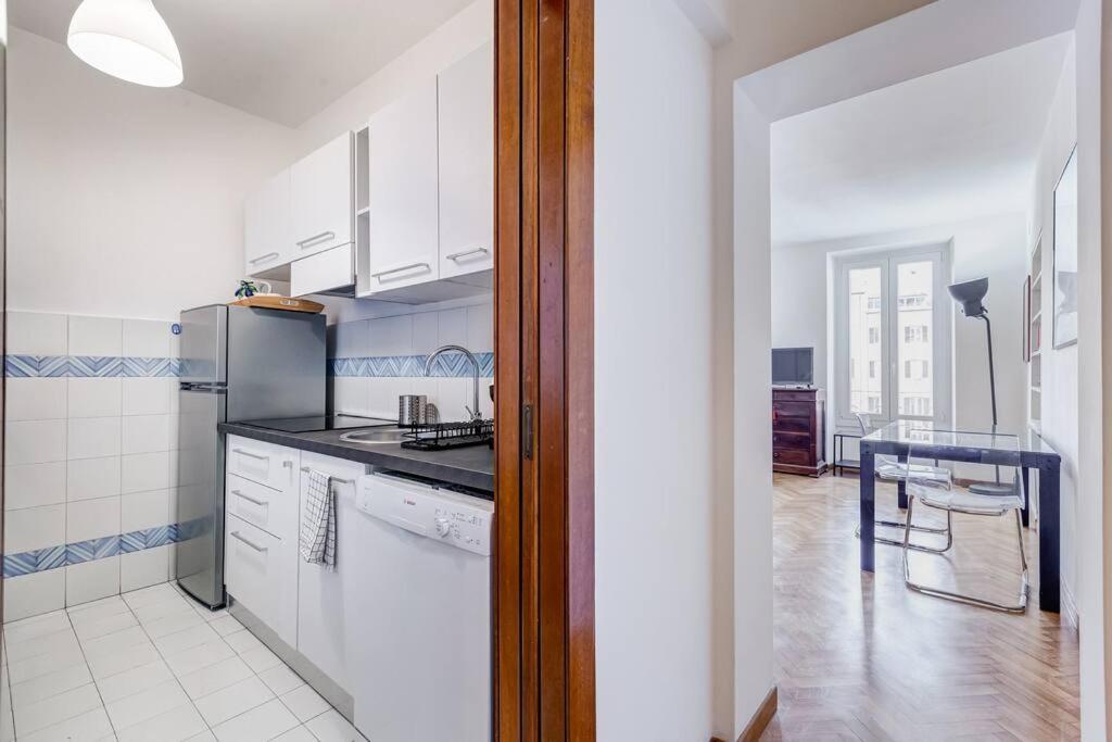 Luminous Apartment Few Steps From Piazza Navona Exterior photo